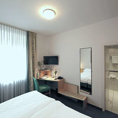 Am Hofgarten Дюссельдорф