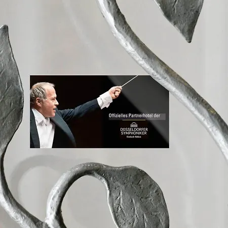 Am Hofgarten 3* Düsseldorf