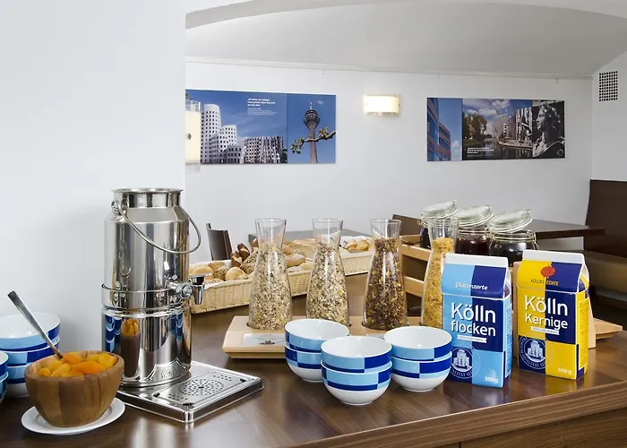 Hotel Am Hofgarten 3*