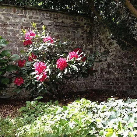 Am Hofgarten 3* Dusseldorf